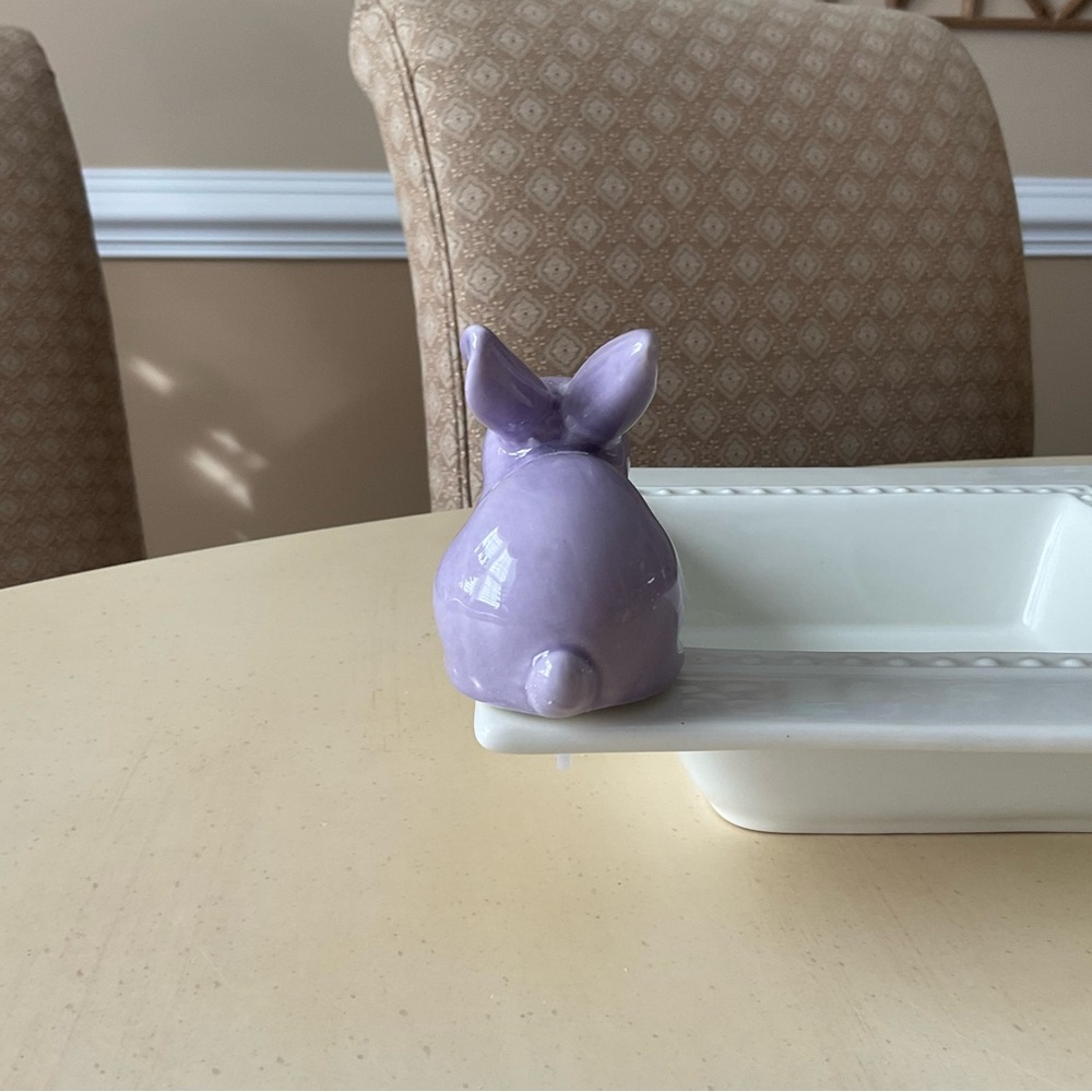 Purple Ceramic Springtime Easter Bunny Rabbit Platter Decoration 🍇 - Picture 4 of 6